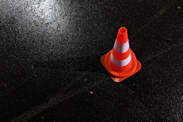 pilon op weg